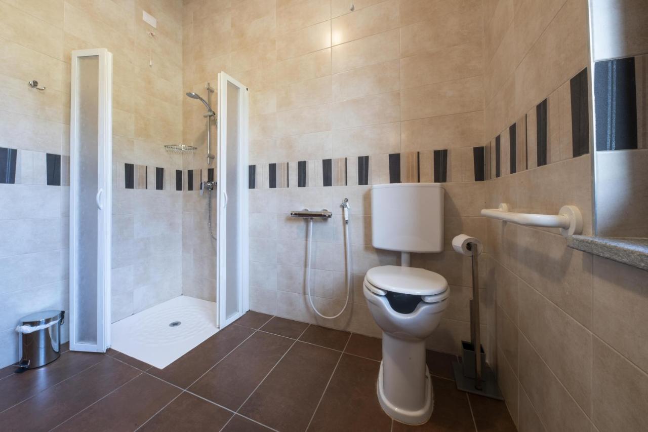 Agriturismo La Bioca Castiglione Falletto Luaran gambar